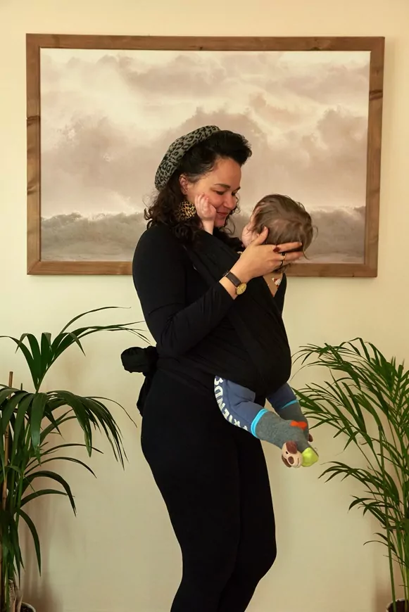 (copyrights Krzysztof Kaczmar Nikon taniec w chustach